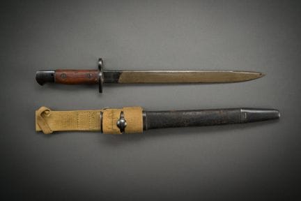 Inde Baïonnette, modèle N°1 MK II*. Lame datée 43.