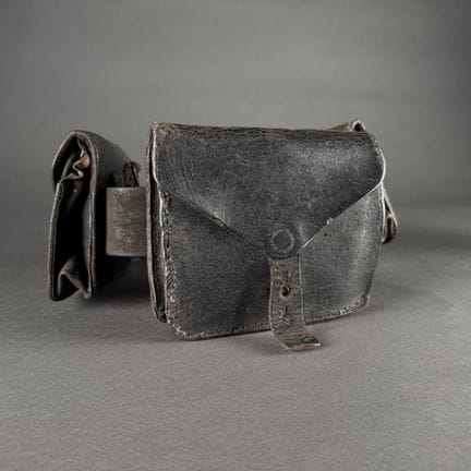 Set in pelle: cintura 1903, 2 cartucciere 1888, ta