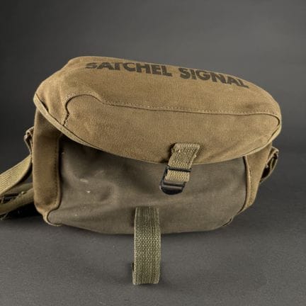 Borsa in tela, contenente cuffie e microfono n. 7,