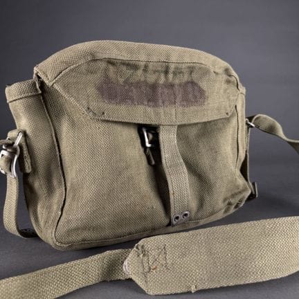 Borsa in tela, contenente 2 cuffie, per la radio 8
