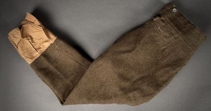 Hosenrock, Modell 1921, aus khakifarbenem Tuch, mi