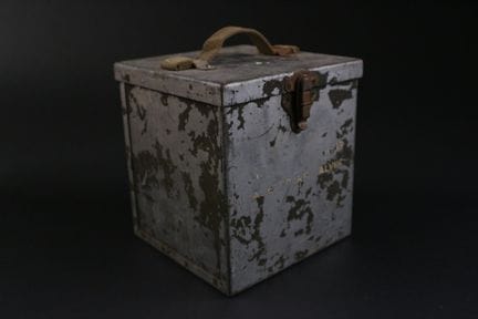 Scatola in lamiera per lampade di ricambio, dal se