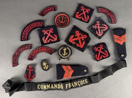 Marine-Set: Armbinden, Schulterklappen, Mützenbänd