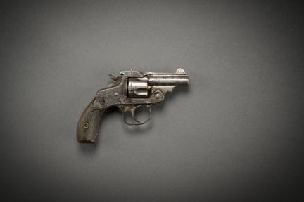 Restant dun revolver Smith & Wesson, à canon bascu