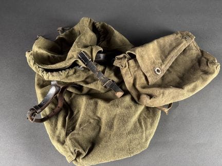 Set: Rucksack, sogenannter „Artilleristenrucksack“