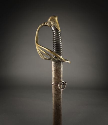 Sabre dOfficier de Cavalerie. Poignée en corne. Mo