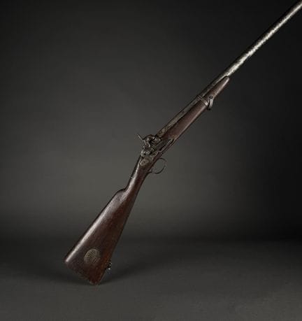 Fusil de chasse espagnol, à percussion. Crosse en 