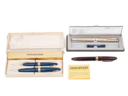 SHEAFFER
3 stylos plume : 875 rouge marbré, plume 