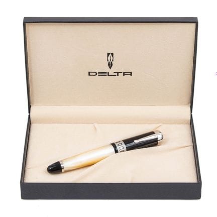 DELTA
Stylo plume Federico Fellini (n°558/1920), c