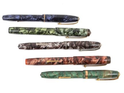 LE TIGRE
5 stylos plume : 71 marbré rose, 71 marbr
