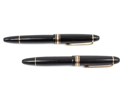 MONTBLANC
Stylo plume 146 noir avec usures, marque
