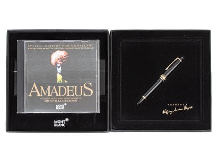 MONTBLANC
Stylo plume 114 Mozart, résine noire et 