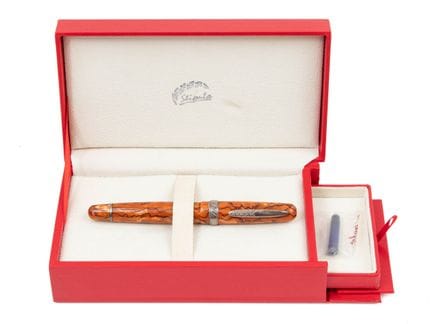 STIPULA
Novecento Alter Ego fountain pen, light br