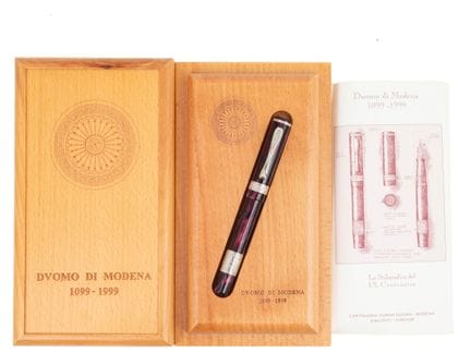 VISCONTI
Duomo di Modena fountain pen (1099/1999),