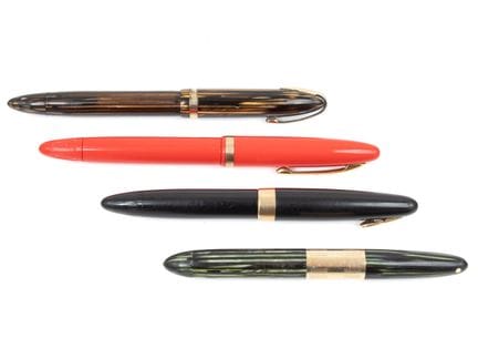 SHEAFFER
4 stylos plume : 875 marron ligné, milita