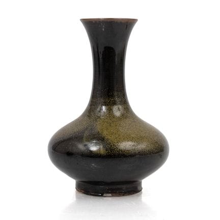 CHINA - 20TH CENTURY
Black and Gold Vase

Flask-sh