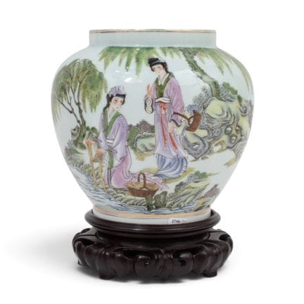 CHINE, MODERNE
Pot globulaire 

en porcelaine déco