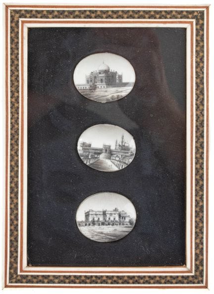 INDE, XIXE SIÈCLE
Trois miniatures indiennes

en g