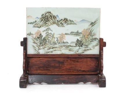 CHINA - 20TH CENTURY
Table-top screen 

rectangula