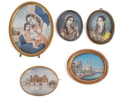 INDE, XIXE SIÈCLE
Lot de cinq miniatures indiennes