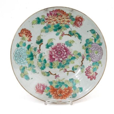CHINA - CIRCA 1900
Bowl

Porcelain bowl decorated 
