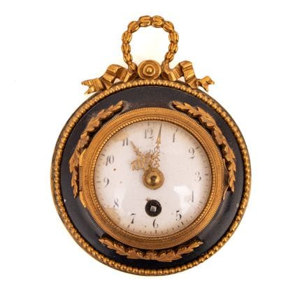 OPERA IN STILE LUIGI XVI
Piccolo orologio da alcov
