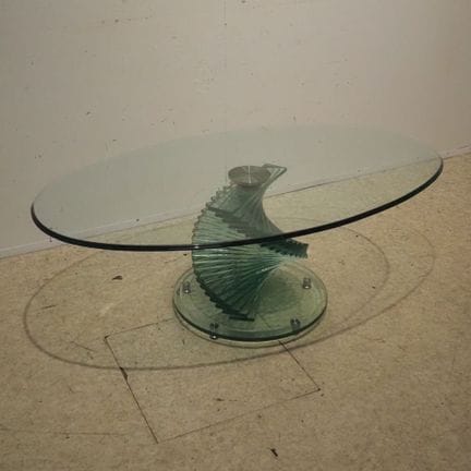 Travail italien : Table de salon vers 1990, verre 