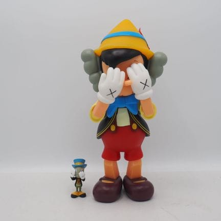 Kaws 1974 / Open edition &amp; Medicom Toy China: 