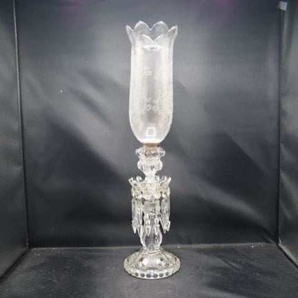 Baccarat : Photophore, cristal clair taillé et ver