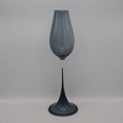 Nils Landberg 1907–1991 / Orrefors: Tulpenvase, mu