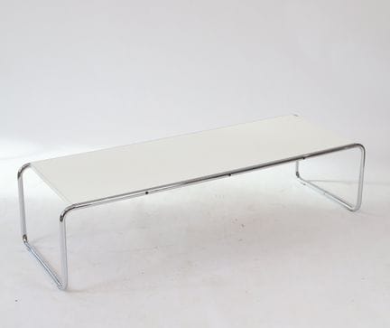Marcel Breuer (1902–1981) – Stehtisch: „Laccio“
au