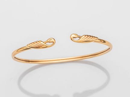 Offener Armreif aus 750°/°° (18 K) Gelbgold, deren