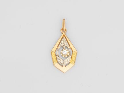 Art-déco-Anhänger aus zweifarbigem Gold, verziert 