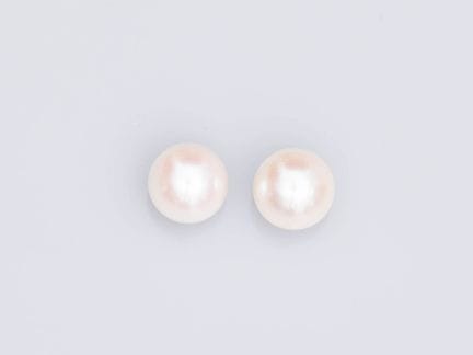 Pair of 750°/°° (18K) yellow gold earrings, each s