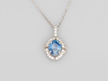 Zierliche Halskette aus 750°/°° (18 K) Weißgold, K