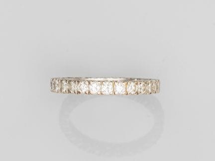 Gemischter Diamant-Ehering aus 750°/°° (18 K) Weiß