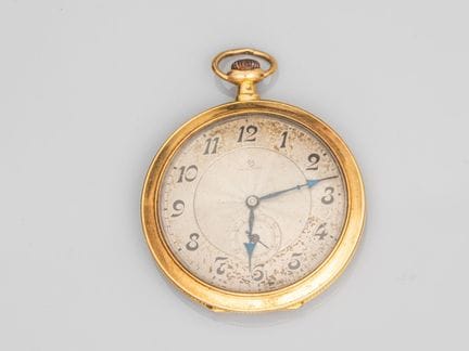 Pocket watch with a 750°/°° (18K) yellow gold case