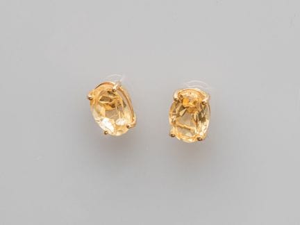 Pair of 750°/°° (18K) yellow gold stud earrings, e