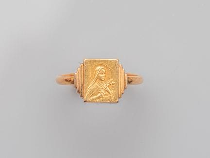 Small religious children's ring in 585°/°° gold. 1