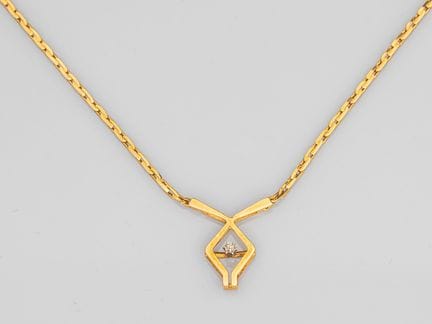 750°/°° (18K) yellow gold necklace with a semi-rig