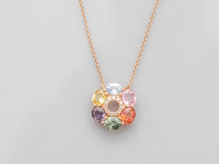 Zierliche Halskette aus 750°/°° (18 K) Roségold mi
