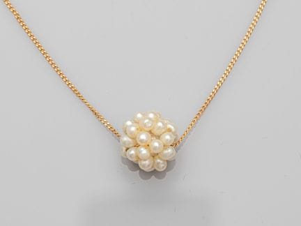 Zierliche Halskette aus 750°/°° (18 K) Gelbgold mi
