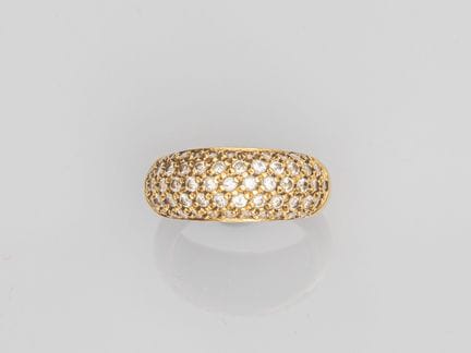 750°/°° (18K) yellow gold band ring, set with bril