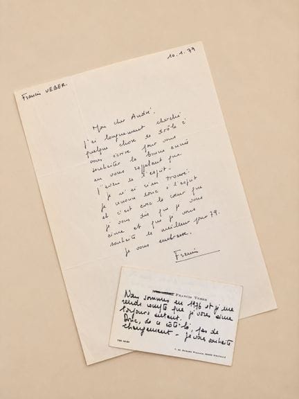 VEBER Francis : 1 lettre et 1 carte manuscrite. De