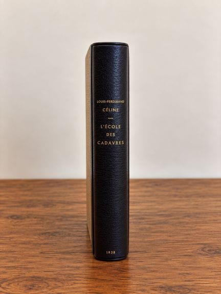 CELINE Louis-Ferdinand : L'école des cadavres. Den