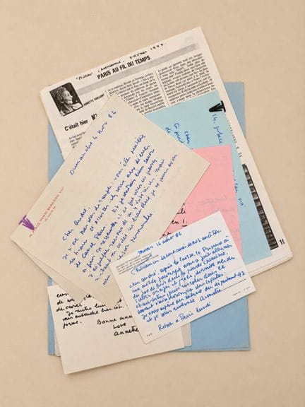 VAILLANT Annette : 5 lettres manuscrites adressées