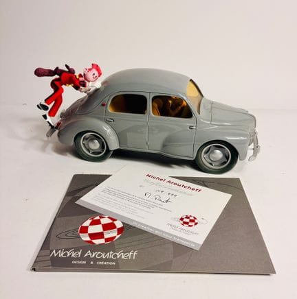 Spirou und Fantasio –
Aroutcheff: Der graue 4CV (A
