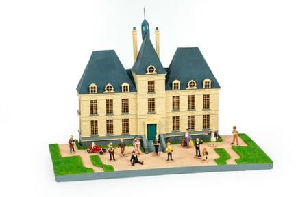 Hergé, Moulinsart lead figure, scene from the Cast