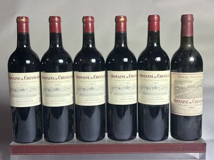 6 Bottles DOMAINE de CHEVALIER Gc Graves 2011 - Pe