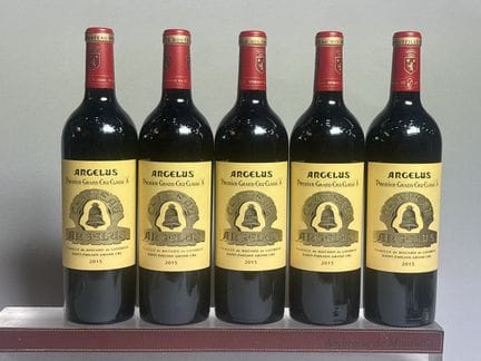 6 Bottles of Château Angelus 2015 - First Growth, 